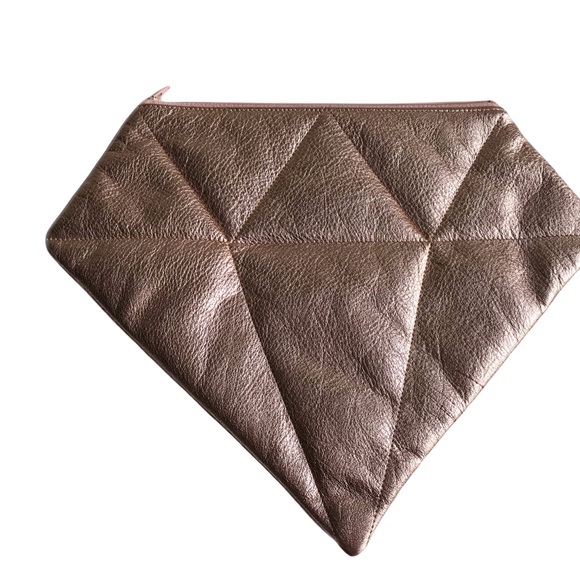 Claflin Thayer & Co Rose Gold Leather Diamond Quilted Wristlet Clutch Bag Pouch - Picture 1 of 7